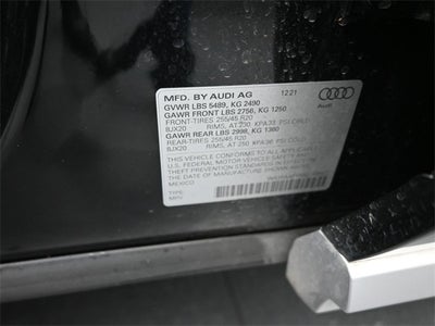 2022 Audi Q5 45 S line Prestige quattro