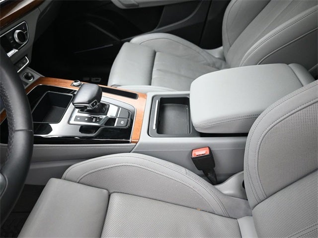 2022 Audi Q5 45 S line Prestige quattro