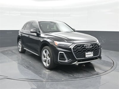 2022 Audi Q5 45 S line Prestige quattro