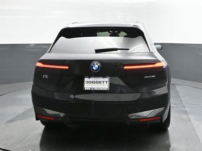 2025 BMW iX xDrive50
