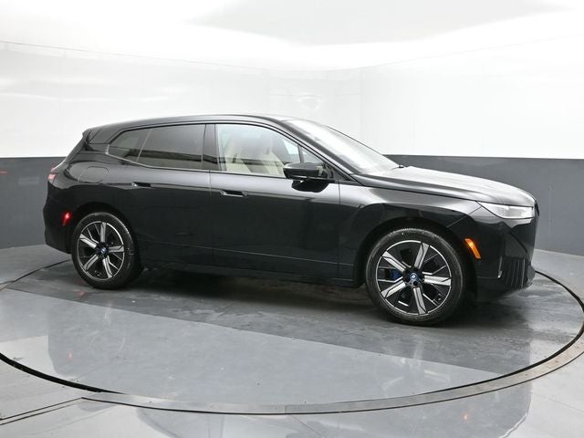 2025 BMW iX xDrive50