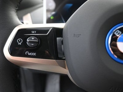 2025 BMW iX xDrive50