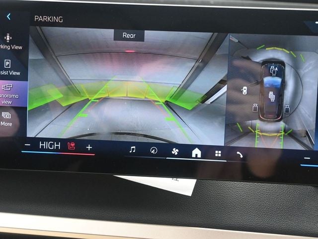 2025 BMW iX xDrive50