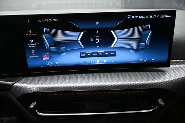 2026 BMW 3 Series 330i