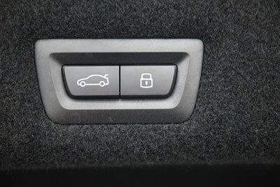 2025 BMW 7 Series 740i
