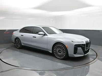 2025 BMW 7 Series 740i
