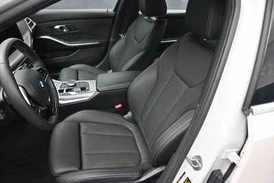 2025 BMW 3 Series 330i xDrive