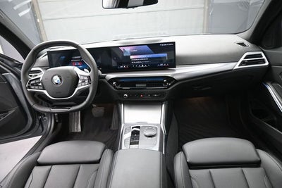 2025 BMW 3 Series 330i xDrive