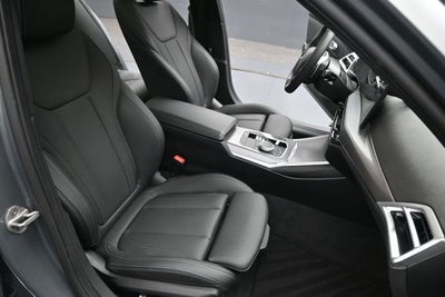 2025 BMW 3 Series 330i xDrive