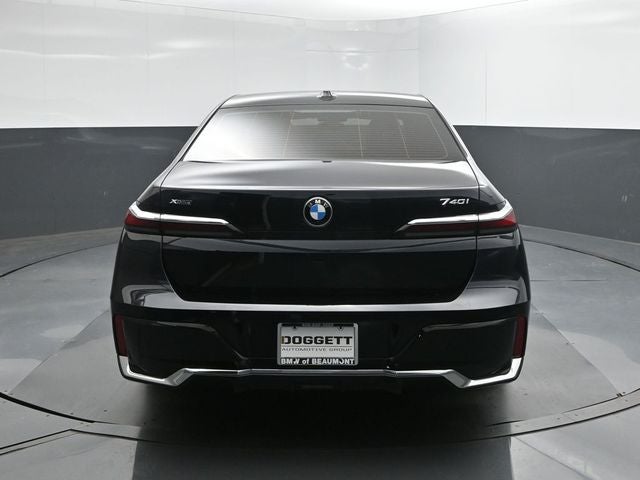 2024 BMW 7 Series 740i xDrive
