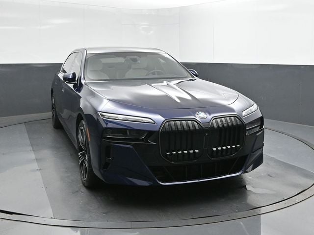 2025 BMW 7 Series 760i xDrive