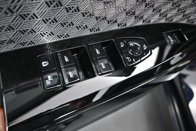 2023 BMW 7 Series 760i xDrive