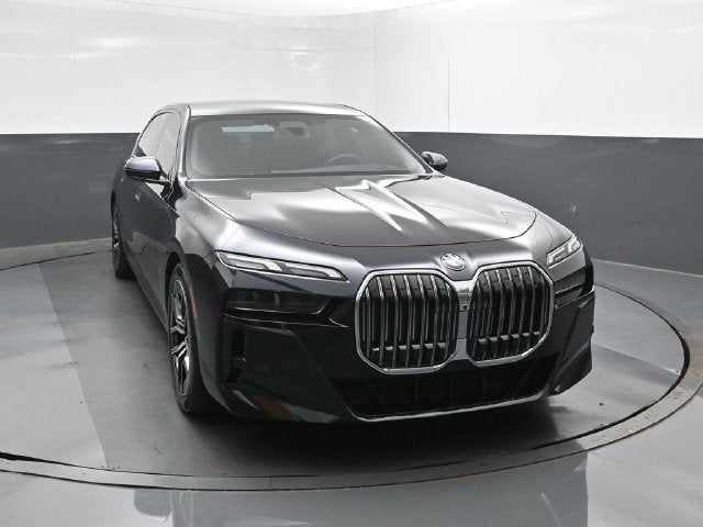 2023 BMW 7 Series 760i xDrive