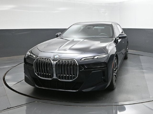 2023 BMW 7 Series 760i xDrive