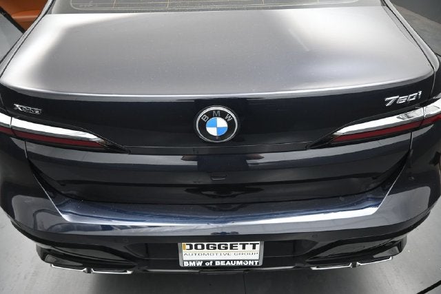 2023 BMW 7 Series 760i xDrive