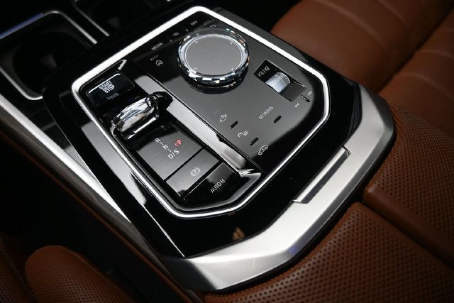 2023 BMW 7 Series 760i xDrive