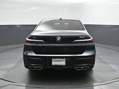 2023 BMW 7 Series 760i xDrive