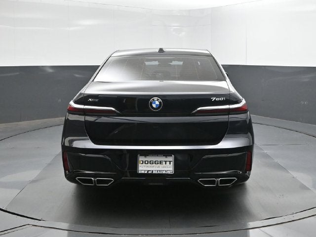 2023 BMW 7 Series 760i xDrive