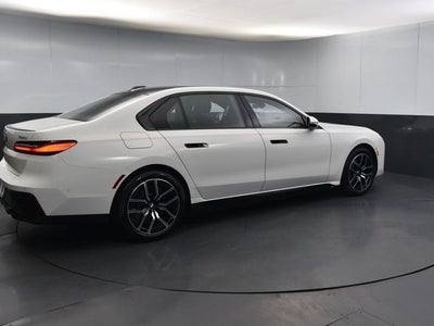 2024 BMW 7 Series 750E