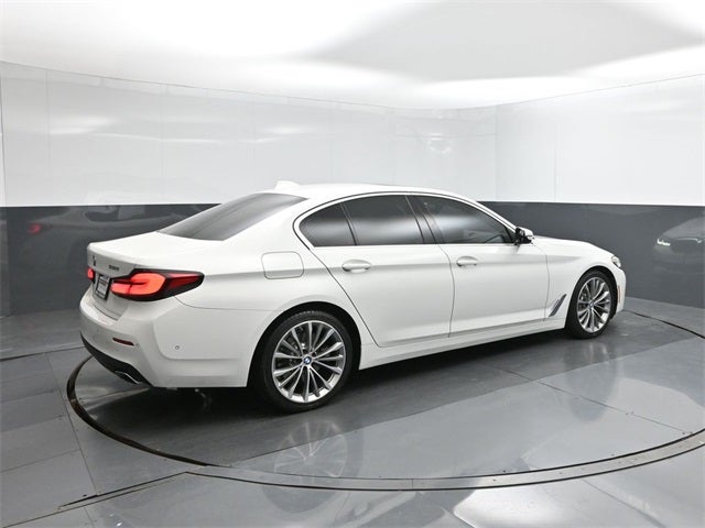 2021 BMW 5 Series 530i