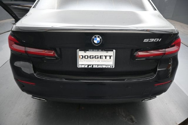 2022 BMW 5 Series 530i