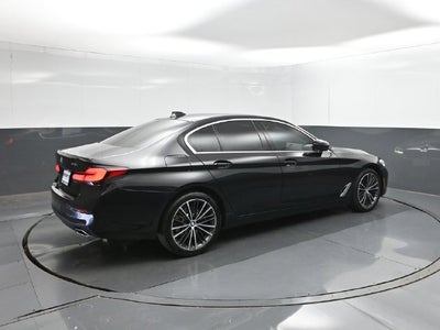 2022 BMW 5 Series 530i