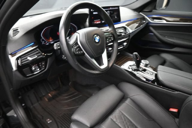 2022 BMW 5 Series 530i