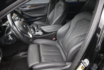 2022 BMW 5 Series 530i