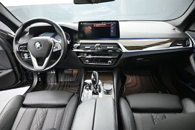 2022 BMW 5 Series 530i