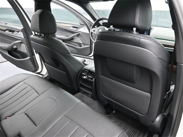 2022 BMW 5 Series 540i