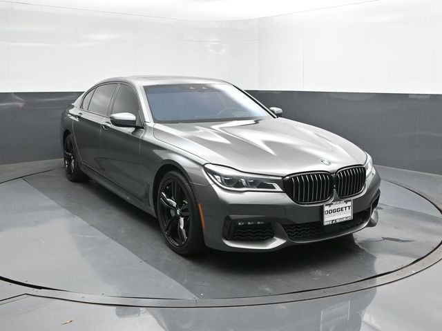 2017 BMW 7 Series 750i