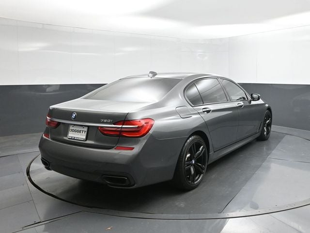 2017 BMW 7 Series 750i