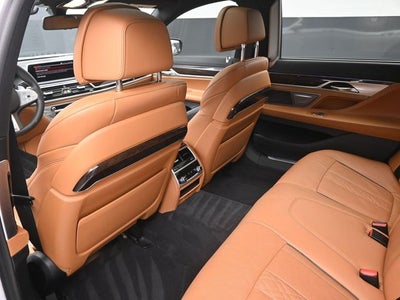 2020 BMW 7 Series 740i