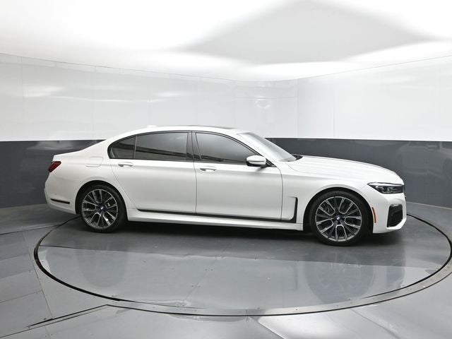 2020 BMW 7 Series 740i