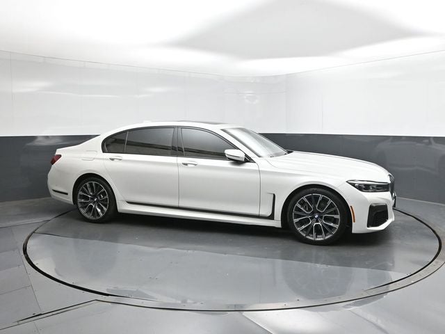 2020 BMW 7 Series 740i