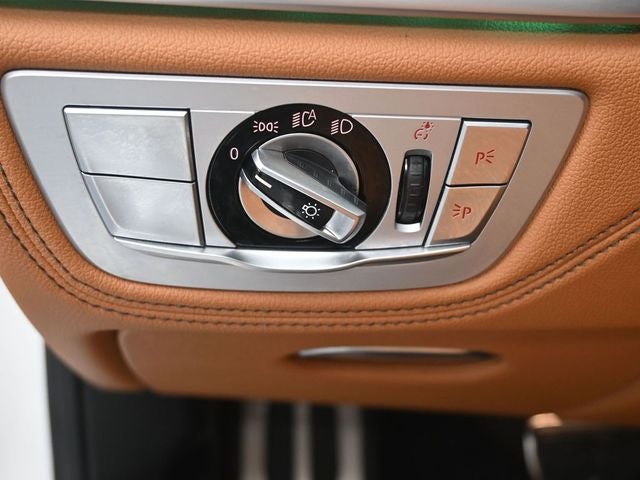 2020 BMW 7 Series 740i