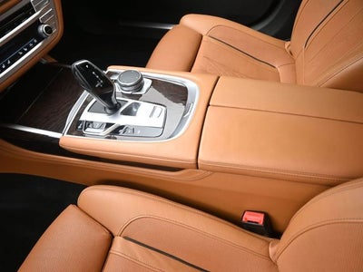 2020 BMW 7 Series 740i