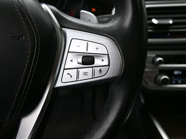 2022 BMW 7 Series 740i