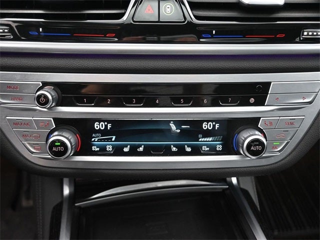 2022 BMW 7 Series 740i xDrive