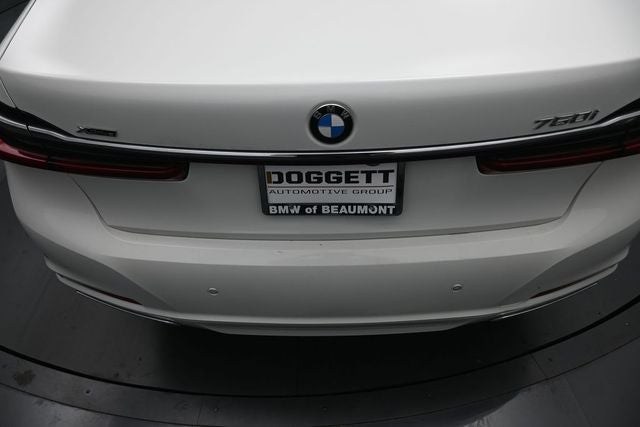 2022 BMW 7 Series 750i xDrive