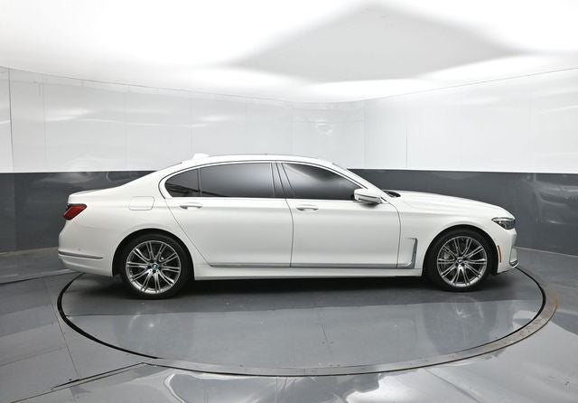 2022 BMW 7 Series 750i xDrive