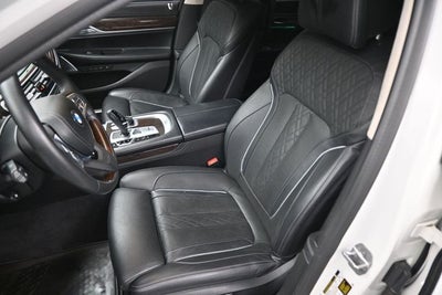 2022 BMW 7 Series 750i xDrive