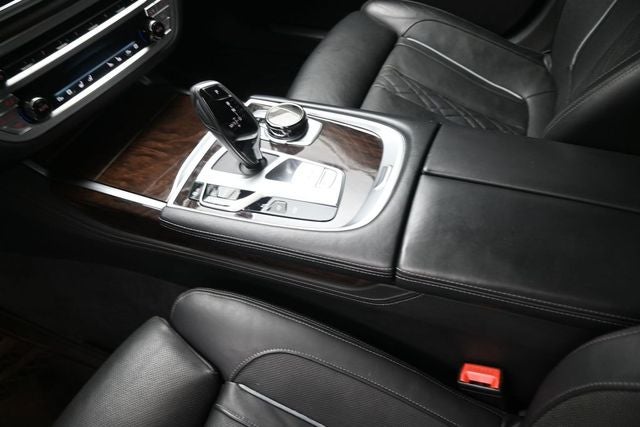 2022 BMW 7 Series 750i xDrive