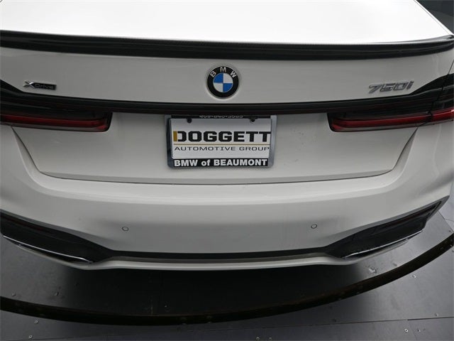 2022 BMW 7 Series 750i xDrive