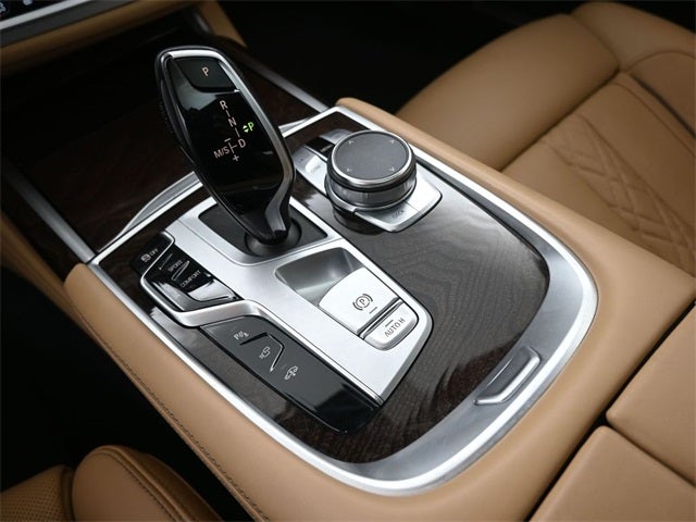 2022 BMW 7 Series 750i xDrive