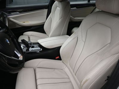 2018 BMW 5 Series 530i