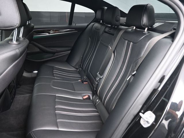 2018 BMW 5 Series 540i