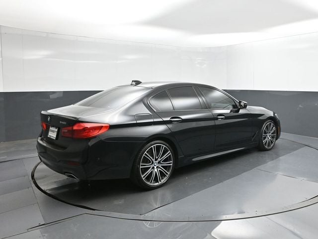 2018 BMW 5 Series 540i