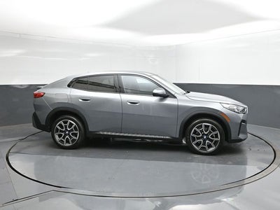 2025 BMW X2 xDrive28i