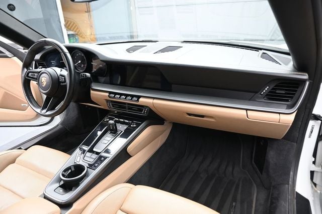 2020 Porsche 911 Carrera S